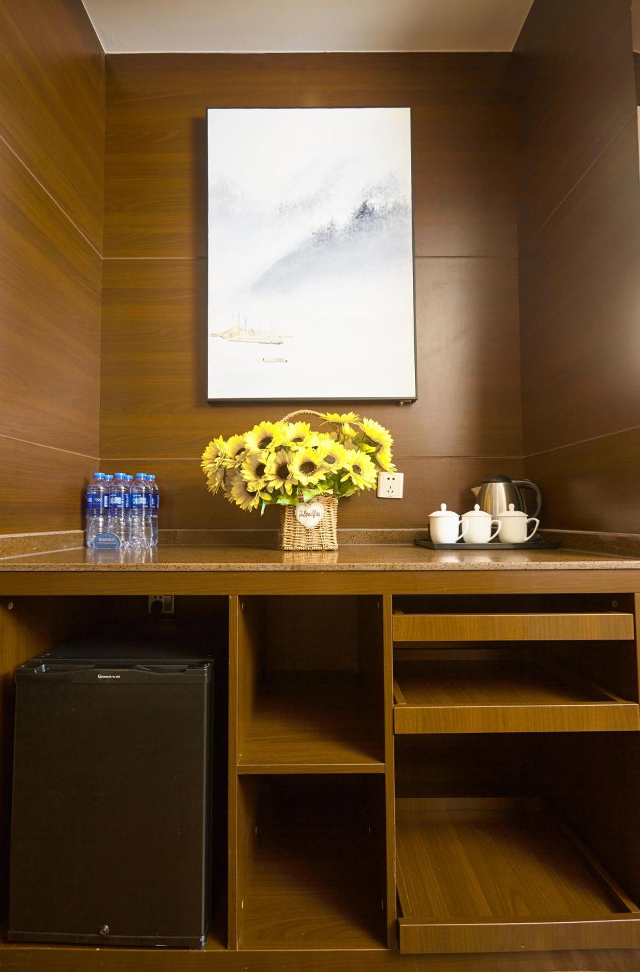 Beijing Sunflower Hotel--Beijing Universal Studios Resort Экстерьер фото